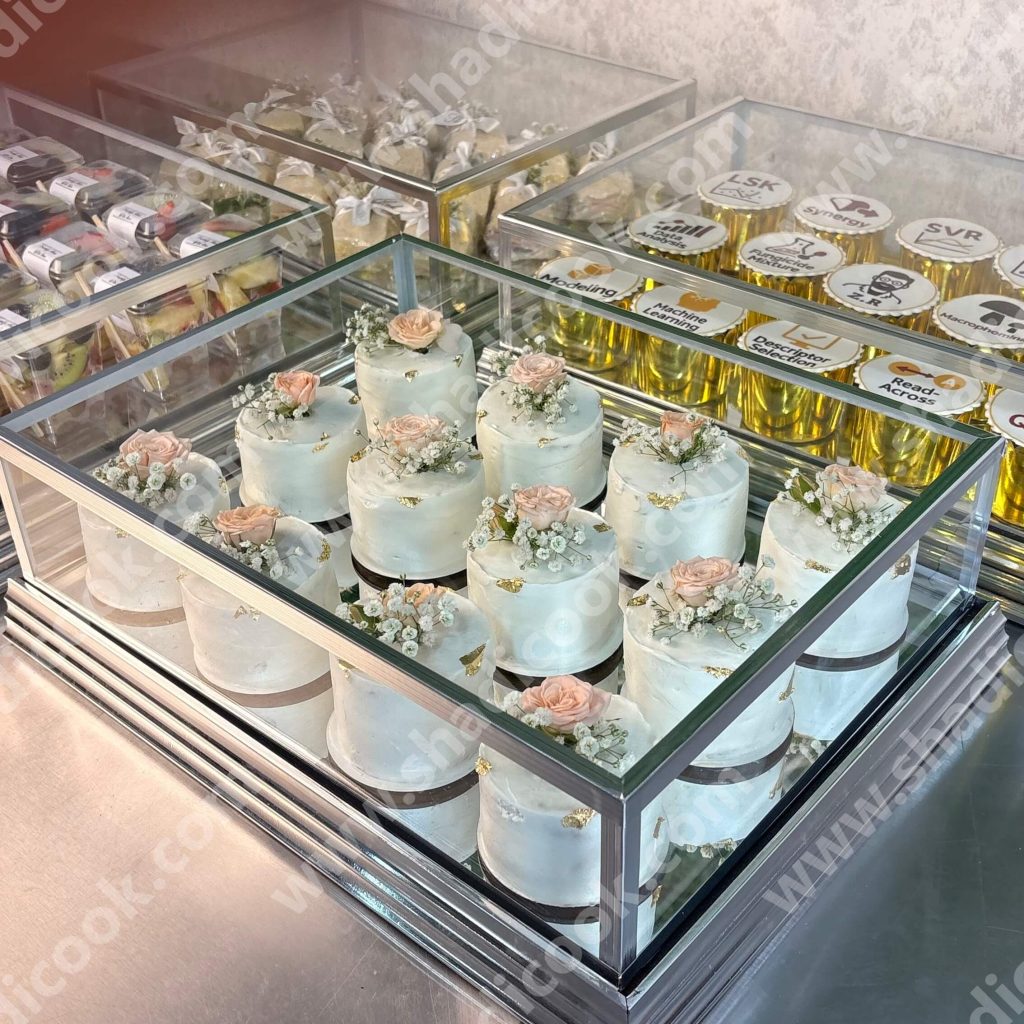 سینی پذیرایی در شادی کوک